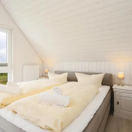 Holiday home Amazing In Ostseeresort With Sauna